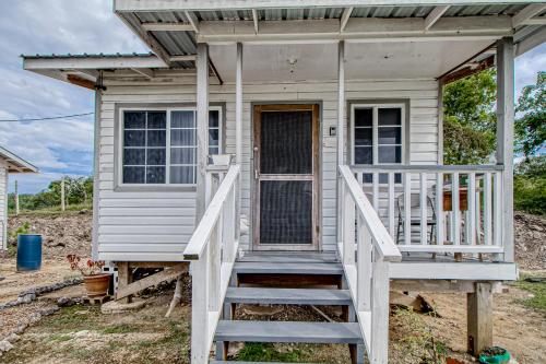 Gavra Cabana at Bella Vue Estate in Mount Hope Gavra Cabana at Bella Vue Estate in Mount Hope