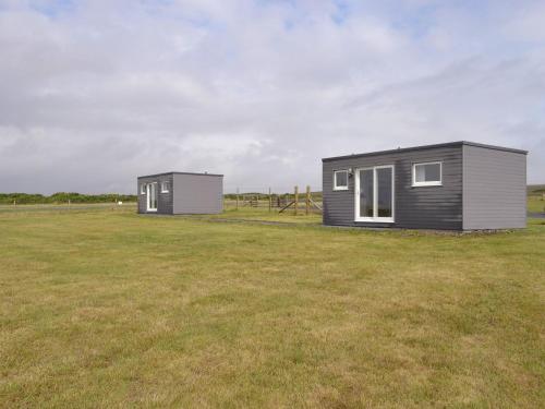 Exterior view, Islay Airport Pod Two UK34902 in Bowmore Exterior view, Islay Airport Pod Two UK34902 in Bowmore
