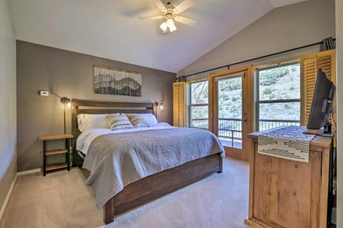 Guestroom, Cozy Carbondale Escape with Deck and Fire Pit! in Basalt (CO) Guestroom, Cozy Carbondale Escape with Deck and Fire Pit! in Basalt (CO)