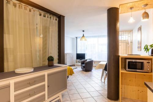 Appartement confortable rénové proche centre-ville (Appartement confortable renove proche centre-ville) in Chambery Appartement confortable rénové proche centre-ville (Appartement confortable renove proche centre-ville) in Chambery