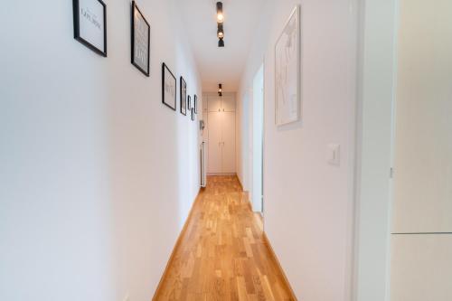 vhod, Charming Minusio Apartment, close to Locarno&Lake in Minusio vhod, Charming Minusio Apartment, close to Locarno&Lake in Minusio