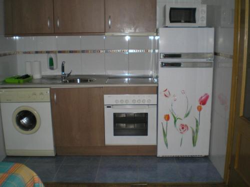 This photo about Apartamentos Murallas shared on HyHotel.com