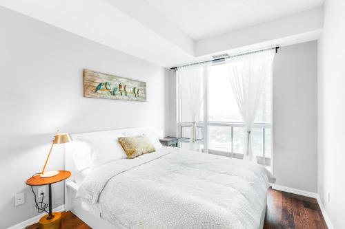 AOC Suites - High-Rise Condo - City View