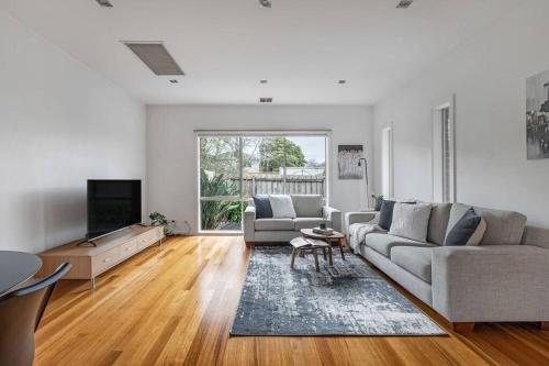 East Brighton Townhouse by Ready Set Host in 布萊頓 East Brighton Townhouse by Ready Set Host in 布萊頓
