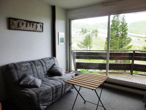 Studio 6 pers avec acces direct pistes, balcon et parking gratuit - FR-1-602-22 in Arette Studio 6 pers avec acces direct pistes, balcon et parking gratuit - FR-1-602-22 in Arette