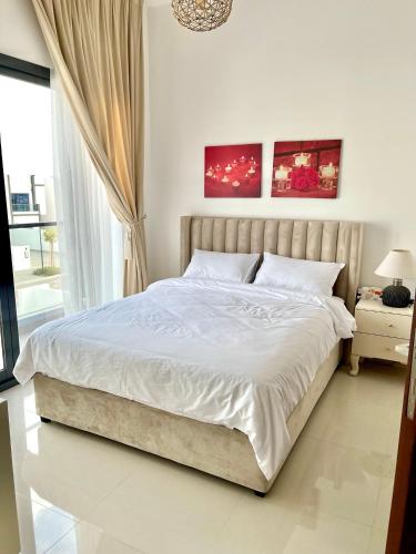 Iconic 4-bedroom villa with pool in Fujairah Palm in Fujairah Iconic 4-bedroom villa with pool in Fujairah Palm in Fujairah
