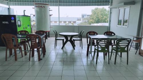 Restaurant, Hotel Grand Stay in Tiruchirappalli Restaurant, Hotel Grand Stay in Tiruchirappalli