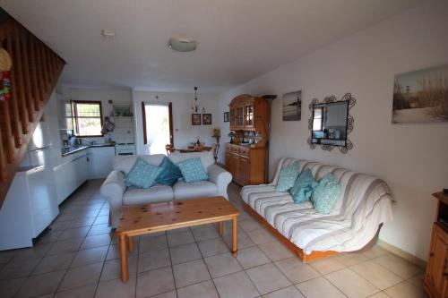 Villa d'angle, 5 couchages, 2 chambres etage, terrasse Sud parking dans residence securisee, WIFI , in ปอร์ตีราญ Villa d'angle, 5 couchages, 2 chambres etage, terrasse Sud parking dans residence securisee, WIFI , in ปอร์ตีราญ