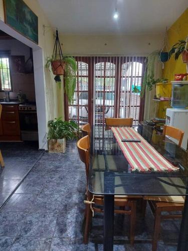 Casa con pileta para vacacionar in Mendiolaza Casa con pileta para vacacionar in Mendiolaza