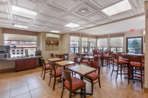 طعام و مشروبات, أجنحة بست ويسترن بلاس روز سيتي (Best Western Plus Rose City Suites) in Welland طعام و مشروبات, أجنحة بست ويسترن بلاس روز سيتي (Best Western Plus Rose City Suites) in Welland