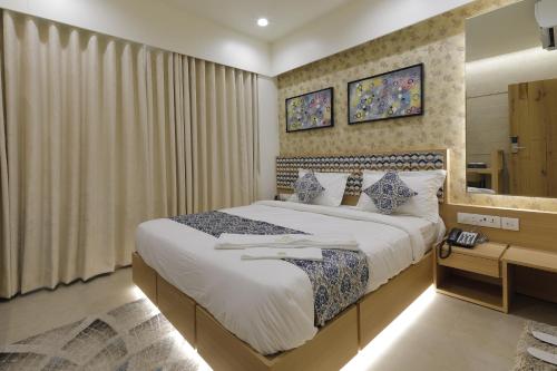Hotel Elysian Residency in Ahmedabad Hotel Elysian Residency in Ahmedabad