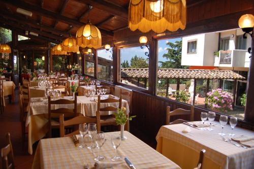 Restaurant, Balletti Park Hotel in Viterbo Restaurant, Balletti Park Hotel in Viterbo