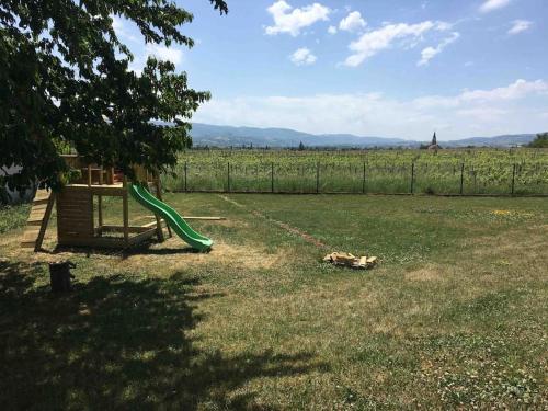 Appartement 55m2 en beaujolais & ENEDIS à 15 min (Appartement 55m2 en beaujolais & ENEDIS a 15 min) in Баньольс Appartement 55m2 en beaujolais & ENEDIS à 15 min (Appartement 55m2 en beaujolais & ENEDIS a 15 min) in Баньольс