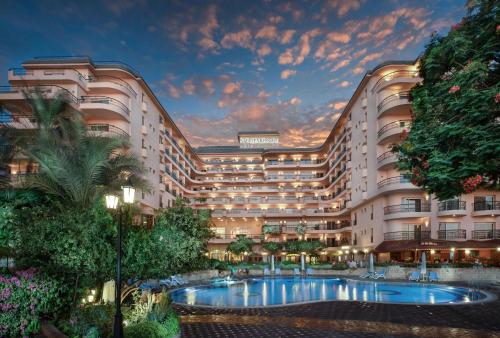 酒店外观, 施泰根博阁尼罗河宫殿酒店 (Steigenberger Nile Palace) in 卢克索 酒店外观, 施泰根博阁尼罗河宫殿酒店 (Steigenberger Nile Palace) in 卢克索