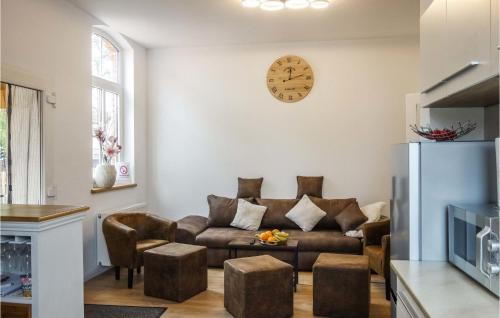 Nice apartment in Lehrte with WiFi and 4 Bedrooms in Lehrte Nice apartment in Lehrte with WiFi and 4 Bedrooms in Lehrte