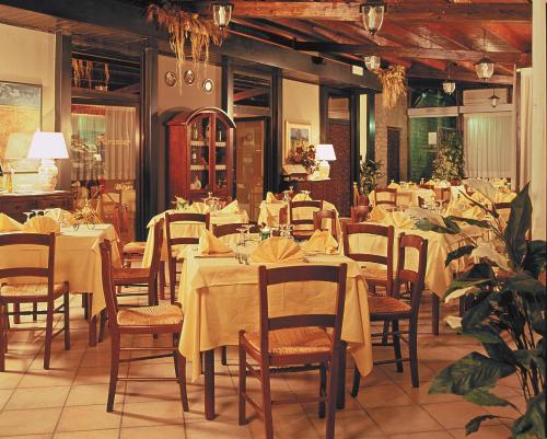 Restaurant, Balletti Palace Hotel in Viterbo City Center Restaurant, Balletti Palace Hotel in Viterbo City Center