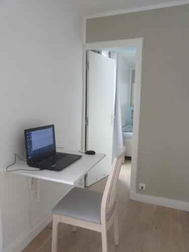 Facilities, Bourg-la-Reine : joli appartement de 20 m² in Bourg-la-Reine Facilities, Bourg-la-Reine : joli appartement de 20 m² in Bourg-la-Reine