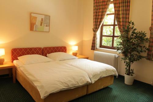 Hotel zur Wulfsmuhle in Tangstedt Hotel zur Wulfsmuhle in Tangstedt