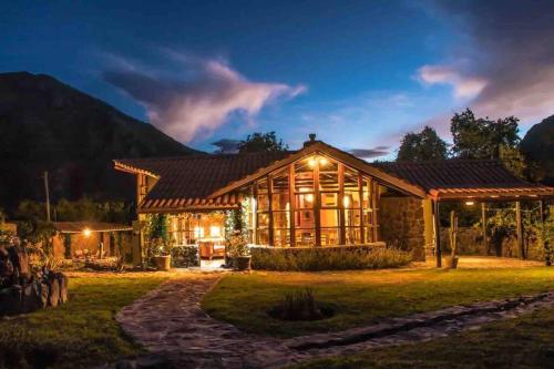 Intitika - Agradable cabana al pie del Pitusiray en el Valle Sagrado de los Inkas in Calca Intitika - Agradable cabana al pie del Pitusiray en el Valle Sagrado de los Inkas in Calca