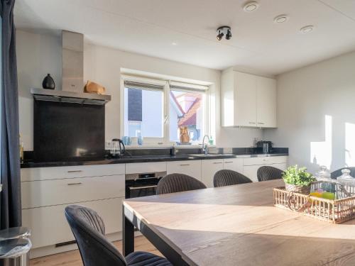 Kitchen, Spacious detached villa with large garden, beautiful views and lots of privacy in Tholen Kitchen, Spacious detached villa with large garden, beautiful views and lots of privacy in Tholen