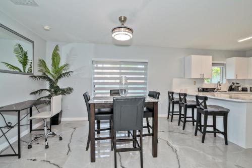 Hard Rock Hidden Gem! in Miami Gardens (FL) Hard Rock Hidden Gem! in Miami Gardens (FL)