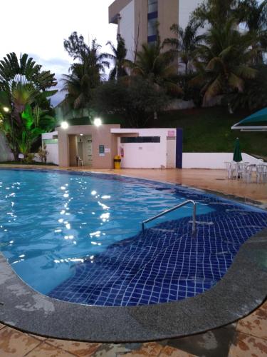 B101 AP com Cozinha, Churrasqueira privativa , e internet banda larga, na beira do Lago Corumbá (APARTAMENTO DO LAGO, com Churrasqueira privativa , cozinha , internet banda larga, rampa barco e jet) in 阿爾托達波阿維斯塔住宅區 B101 AP com Cozinha, Churrasqueira privativa , e internet banda larga, na beira do Lago Corumbá (APARTAMENTO DO LAGO, com Churrasqueira privativa , cozinha , internet banda larga, rampa barco e jet) in 阿爾托達波阿維斯塔住宅區