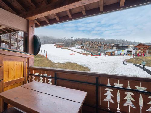 Appartement cosy au pied des pistes avec mezzanine, poele a bois et services inclus pour 4 personnes in Villarencel Appartement cosy au pied des pistes avec mezzanine, poele a bois et services inclus pour 4 personnes in Villarencel