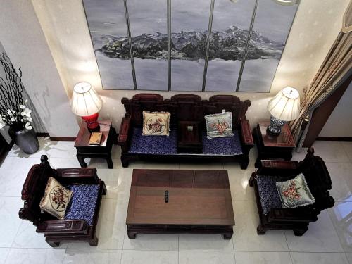 Guestroom, Si Nian Green Villa with courtyard near Statue of Huanghe Mother Guestroom, Si Nian Green Villa with courtyard near Statue of Huanghe Mother