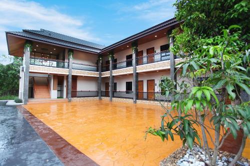 Avarin Resort in Pak Chong Avarin Resort in Pak Chong