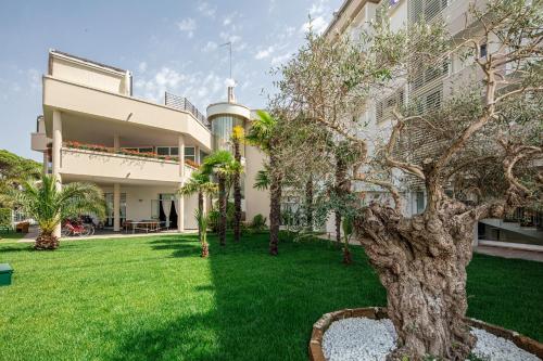 Food and beverages, Hotel Jasminum in Bibione Food and beverages, Hotel Jasminum in Bibione