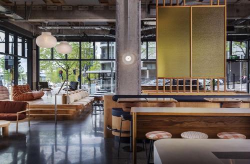 ห้องอาหาร, ไลโล โอ๊คแลนด์ (LyLo Auckland) in โอ๊คแลนด์ ซิี้ตี้ เซ็นเตอร์ ห้องอาหาร, ไลโล โอ๊คแลนด์ (LyLo Auckland) in โอ๊คแลนด์ ซิี้ตี้ เซ็นเตอร์