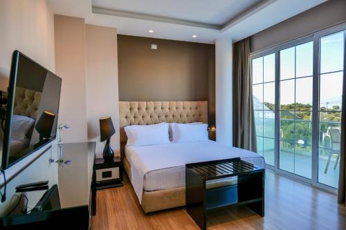 Hotel Luxury in Ksamil Hotel Luxury in Ksamil