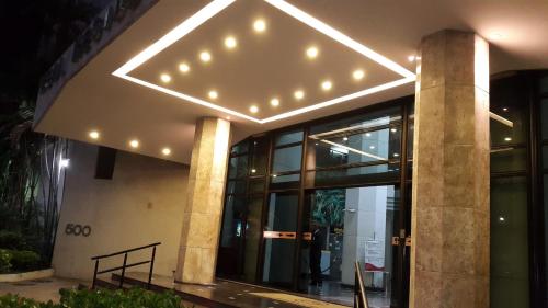 This photo about Alto Estilo Leme Copacabana shared on HyHotel.com