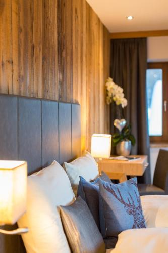 Das Grunholz Aparthotel in Muhlbach Das Grunholz Aparthotel in Muhlbach