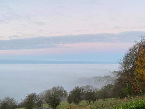 2 Bedroom Apartment With Garden Lansdown Bath in Lansdown 2 Bedroom Apartment With Garden Lansdown Bath in Lansdown