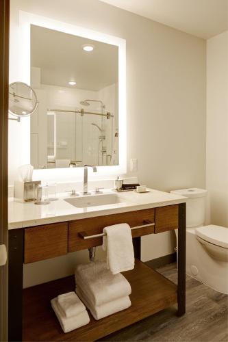 Archer Hotel Boston/Burlington in Burlington (MA) Archer Hotel Boston/Burlington in Burlington (MA)