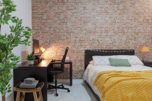 Digital Nomad Retreat 2 -Great Location Near Metro