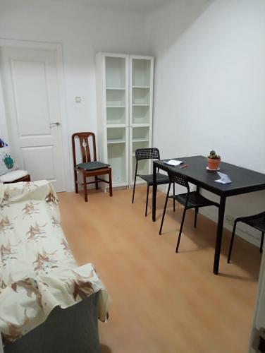 Apartamento en Calle Garci Nuño de 3 dormitorios