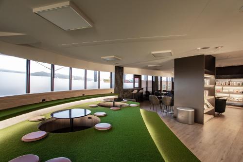 Skupni salon/TV območje, Hub Hotel - Taipei Songshan Airport in Zhongshan District Skupni salon/TV območje, Hub Hotel - Taipei Songshan Airport in Zhongshan District