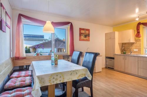 Κουζίνα, Ferienwohnung Sonnenschein in Λανγκενάργκεν Κουζίνα, Ferienwohnung Sonnenschein in Λανγκενάργκεν