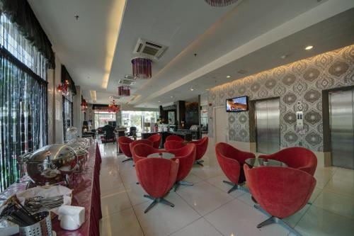 อาหารและเครื่องดื่ม, โรงแรมอารีน่าดีลักซ์ (Arenaa Deluxe Hotel) near ถิ่นฐานของชาวโปรตุเกส อาหารและเครื่องดื่ม, โรงแรมอารีน่าดีลักซ์ (Arenaa Deluxe Hotel) near ถิ่นฐานของชาวโปรตุเกส