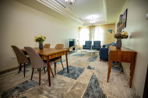 Facilities, Niamey Mall & Residence in Niamey Facilities, Niamey Mall & Residence in Niamey