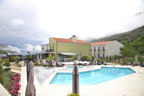 Swimming pool, Alexander Mountain Resort in Stavros Swimming pool, Alexander Mountain Resort in Stavros