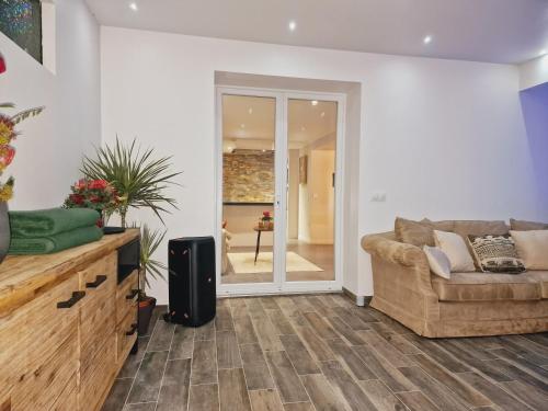Appartement avec jacuzzi prive a Disney in Quincy-Voisins Appartement avec jacuzzi prive a Disney in Quincy-Voisins