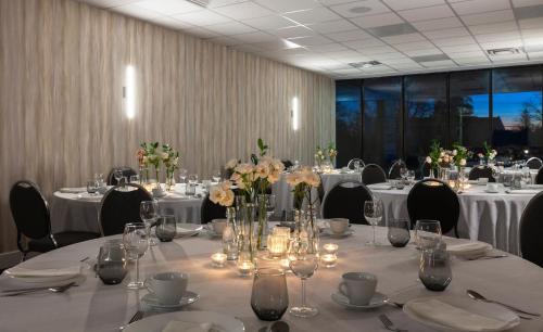 Strata Hotel in Kingston (ON) Strata Hotel in Kingston (ON)