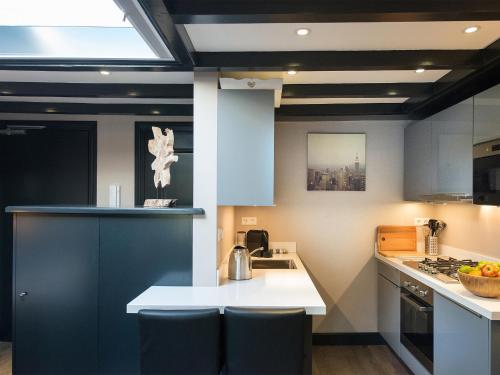 Kitchen, BizStay Park Central Apartments in The Hague Kitchen, BizStay Park Central Apartments in The Hague