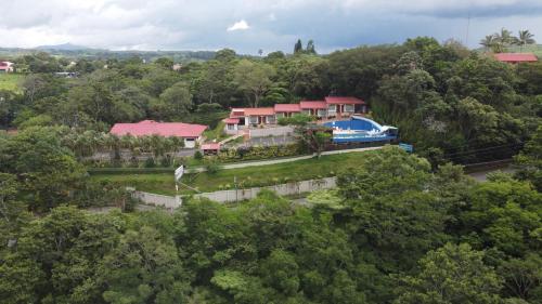 Hotel Cielo Azul Resort in Tilaran Hotel Cielo Azul Resort in Tilaran