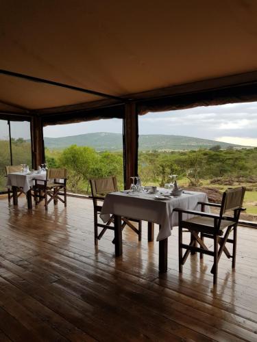 Instalaciones, Samana Mara in Narok Instalaciones, Samana Mara in Narok