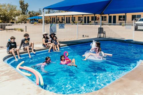 Swimming pool, Outback Motel Mt Isa in Mount Isa Swimming pool, Outback Motel Mt Isa in Mount Isa