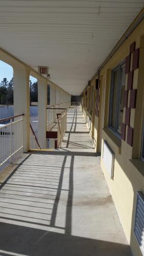 Εξωτερική όψη, ECONOMY INN DILLON in Ντίλλον Εξωτερική όψη, ECONOMY INN DILLON in Ντίλλον